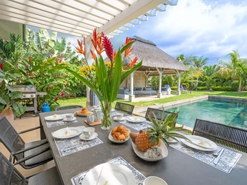 4 Bedroom Villa