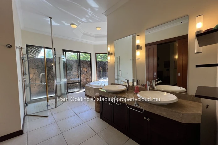 4 Bedroom villa in Tamarina Golf Estate and Spa, West Coast , Mauritius (Sole Mandate)