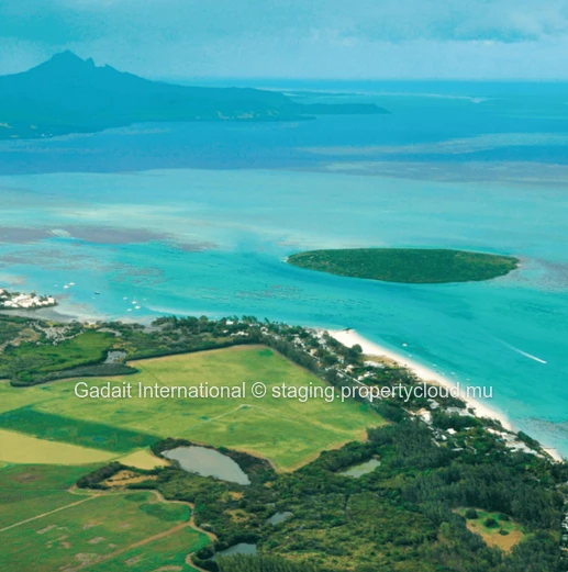 Villa Merea Pointe d'Esny – 2-Bedroom Villa with Tropical Garden