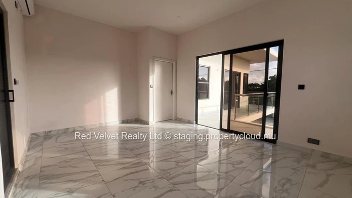 Villa à vendre à Grand Baie, 223m² habitables sur 359m², 4 chambres, nombreux services proches, Rs.