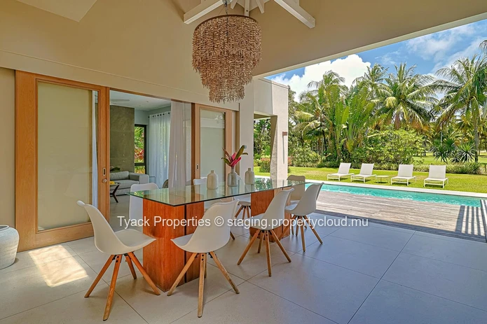 Elegant 3-Bedroom Golf View Villa in Mauritius