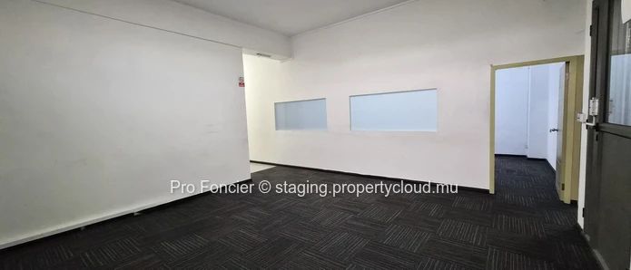 Commercial Space for rent in Quatre-Bornes - Good location