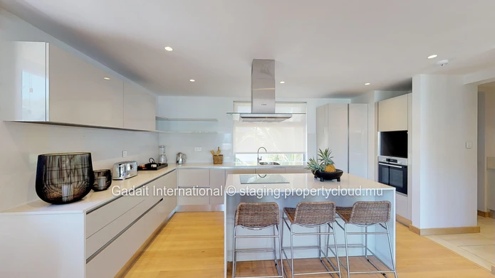 For Sale – Exceptional Penthouse in a High-End Beachfront Residence, Rivière Noire | Mauritius
