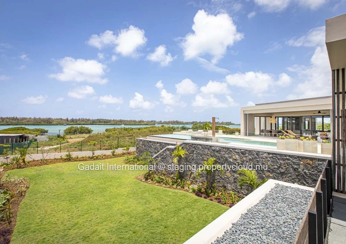 Villa Athena : villa avec vue mer & piscine privée à louer | Anahita Beau Champ