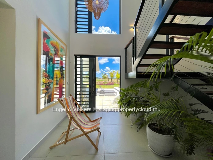 Exceptional Villa Bridging Ocean Luxury and Golfside Tranquility | East Coast Mauritius