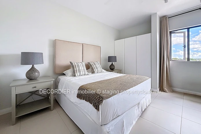Penthouse - accès plage privée