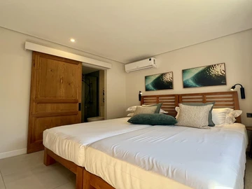 3 Bedroom Townhouse, Duplex