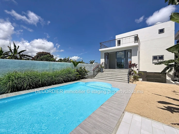 For Sale – Petit Raffray