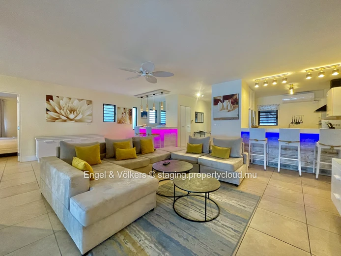 Rare Beachfront Penthouse for RENT