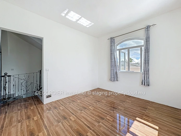 Opportunity to seize in St Antoine