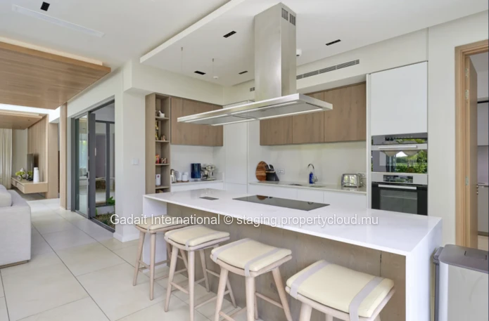 Luxury beachfront villa for sale in Mauritius – One&Only Private Homes Le Saint Géran