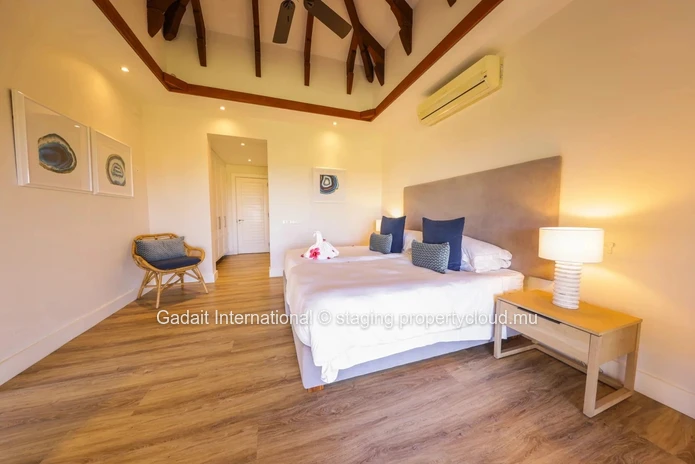 Luxury Villa with Pool & Golf View for Sale | Heritage Valriche – Bel Ombre