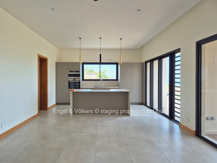 Majestic Villa with breath-taking sea and mountain views