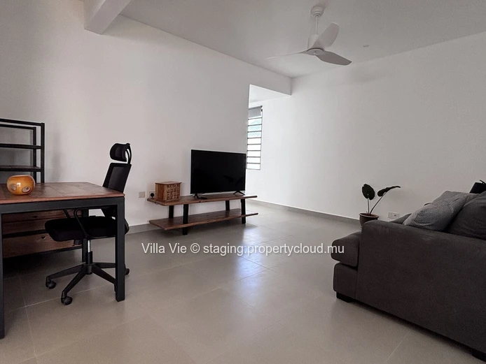 Petit Raffray - New 3 en-suite bedroom villa with swimming pool (Sole Mandate)