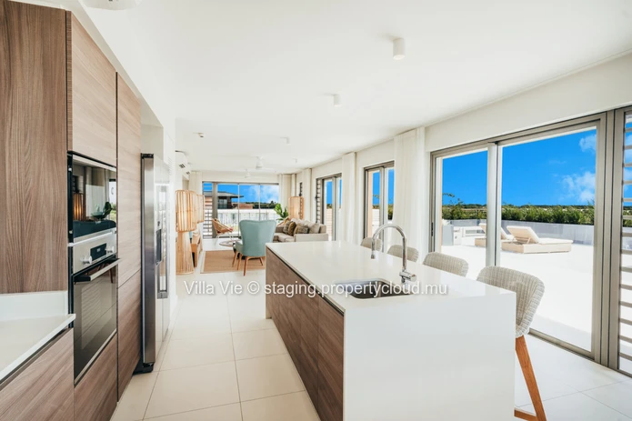 Grand Baie - Elégant penthouse de 2 chambres incluant des services hôteliers haut de gamme