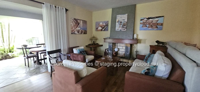 Charmant Duplex à Vendre à Floréal