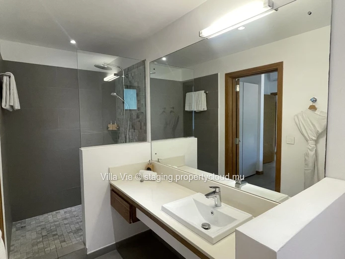 Grand Gaube - Luxueux appartement PDS de 3 chambres avec accès mer
