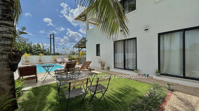 Investissement clé en main dans une maison d'hôtes avec 3 appartements, piscine et haut rendement locatif