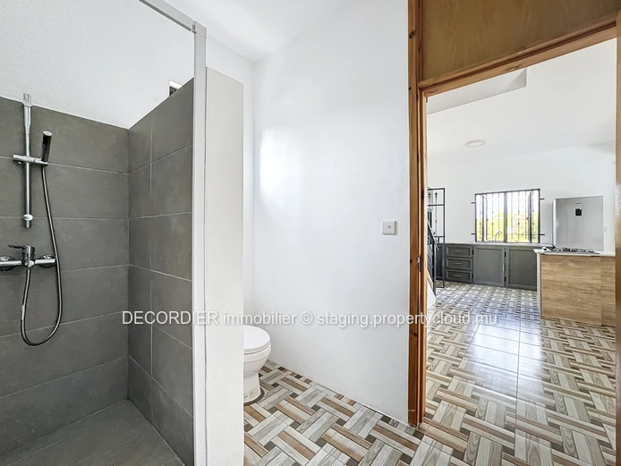 Pretty 3-bedroom house with swimming pool (Sole Mandate)