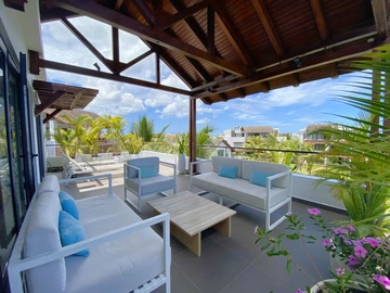 2 Bedroom Commercial Property