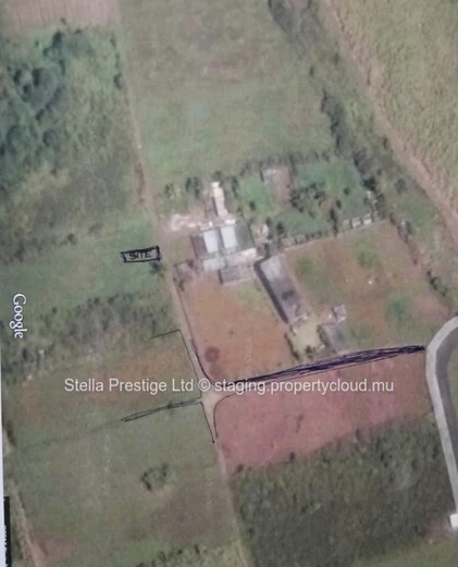 Prime Agricultural Land for Sale in Plaisance, Mahébourg - 1.933m² at Rs