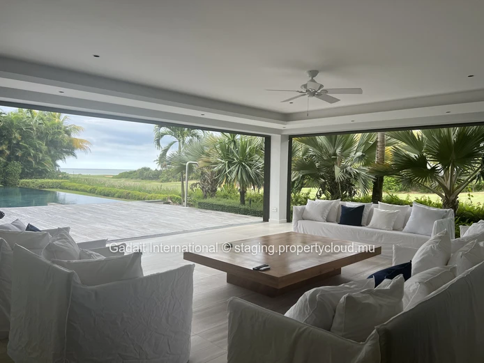 Villa de prestige Solaia à Anahita – Vue mer, golf & prestations haut de gamme