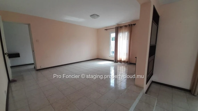 Maison à vendre à Pointe-Aux-Canonniers - Maison Familiale