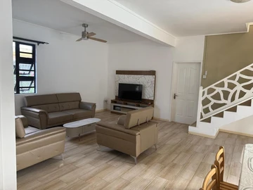 4 Bedroom Villa