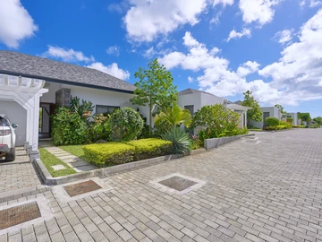 4 Bedroom Villa