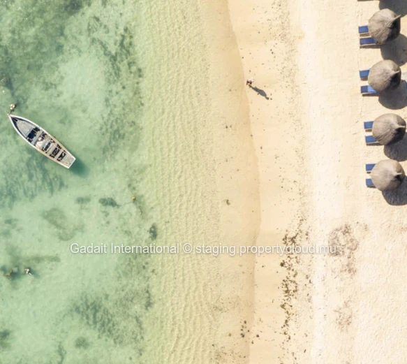 3-Bedroom Apartments on the First Floor – Pointe aux Canonniers, Mauritius