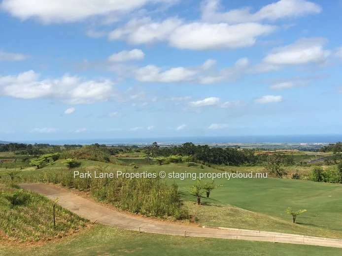 Terrain résidentiel dans le prestigieux Domaine d’Avalon – Cadre naturel d’exception