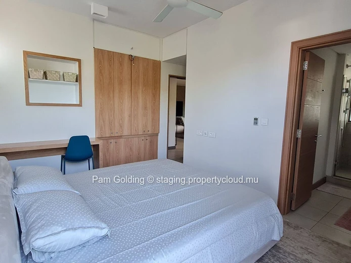 Penthouse de 2 chambres Banyan Grove (Mandat exclusif)