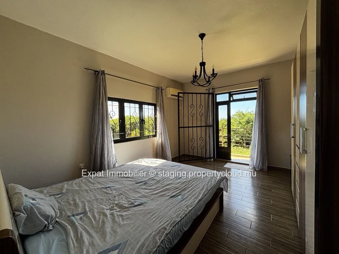 Charming 3-Bedroom Villa With A Landscaped Garden In A Natural Setting In Rivière Du Rempart - Azuri