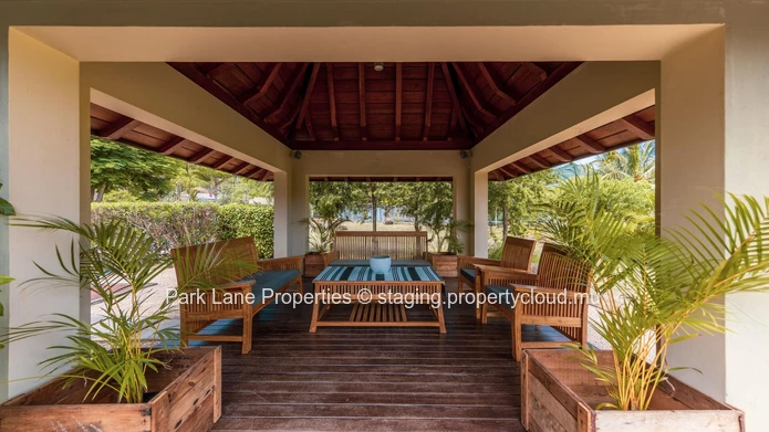 Exceptional IRS villa in contemporary living