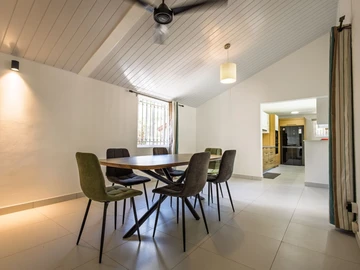 4 Bedroom Villa
