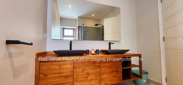 Beachfront Apartment for Sale in Poste Lafayette | 3 Bedrooms | Sea View