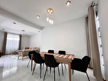 Townhouse, Duplex de 3 Chambres