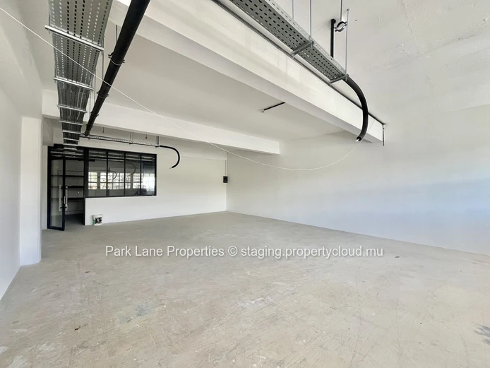 Modern Office Spaces in the Innovative Nouvelle Usine Project, Floreal 