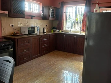 7 Bedroom House