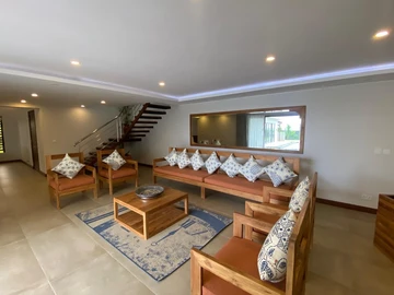 4 Bedroom Villa