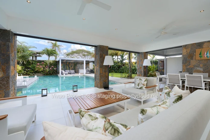 Exceptional villas for sale in Grand Baie - 414m2 - Heated swimming pool of 93m2 - Home automation - Fully furnished ...