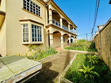 Maison de 10 Chambres