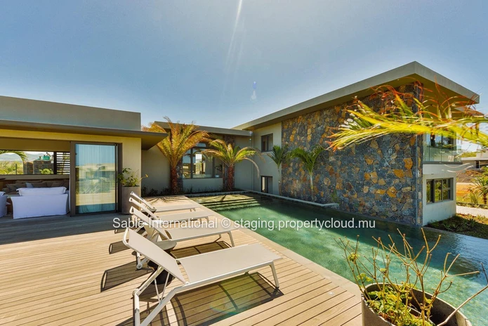 Luxury Smart City Villa with Sea Views in the East of Mauritius 