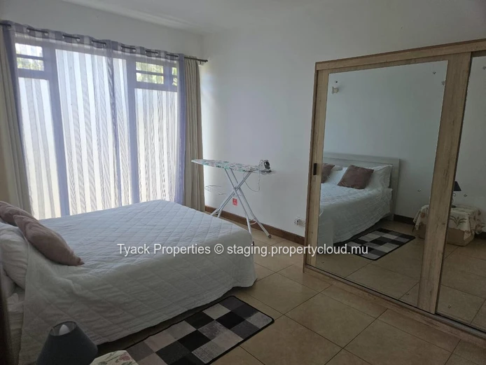 Elegant 4-Bedroom Villa with Pool and Garden – Grand Baie