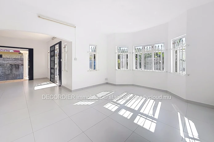 Charmante maison à vendre à Pereybère