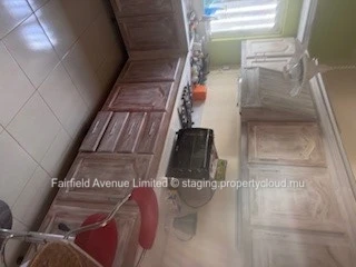 "Flic en Flac Townhouse/Duplex for Rent: Fully Furnished, Sea Views, Close to Amenities - Rs 50,000"