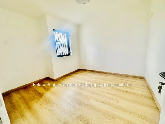Modern 4-Bedroom House For Sale In Roches Brunes – Brand New, Secure & Ideally Located