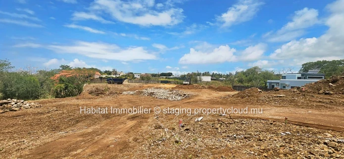 Residential plots in Grand Bay, with an area ranging from 82.1 toises (7.4 perches) to 118.2 toises (10.6 perches)