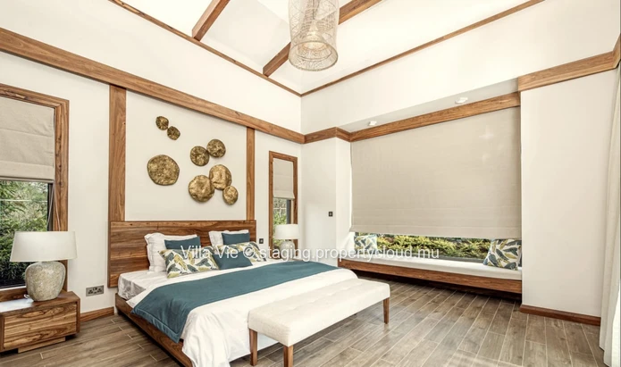Balaclava - Somptueuse villa de 3 chambres avec piscine privée.