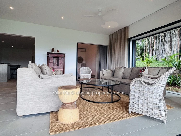 Belle Vue – Beautiful ground-floor 3-bedroom en-suite apartment